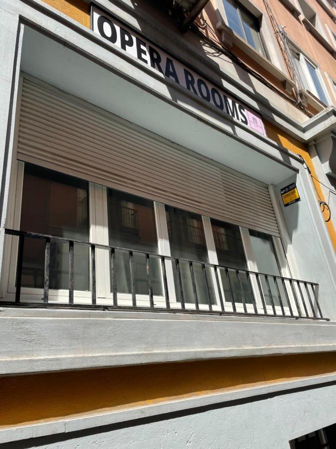Opera Rooms Madrid Bagian luar foto